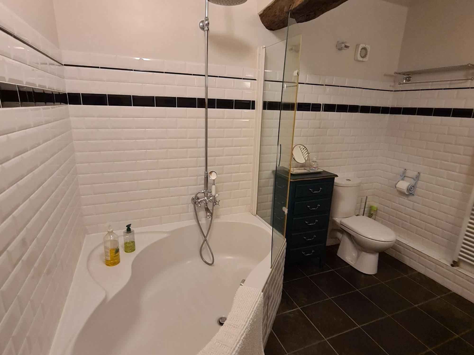 Chambres Spacieuses Avec Tv Et Salle De Bain Privee - Fr-1-590-453 Ousson-sur-Loire Екстериор снимка